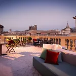 Singer Palace فندق 5*