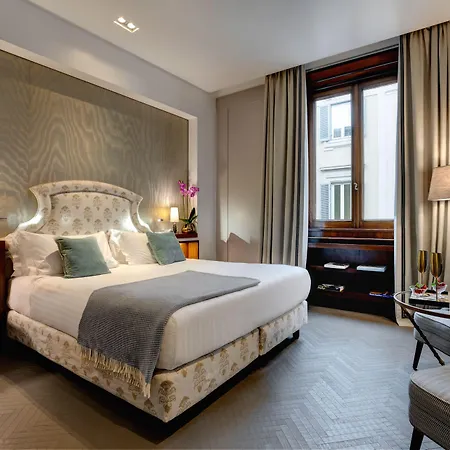 Singer Palace 5* 로마