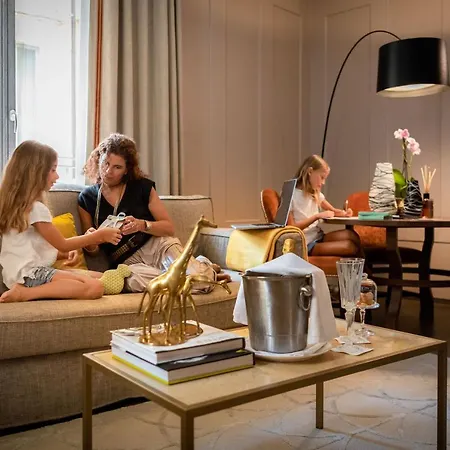 Отель Singer Palace Рим