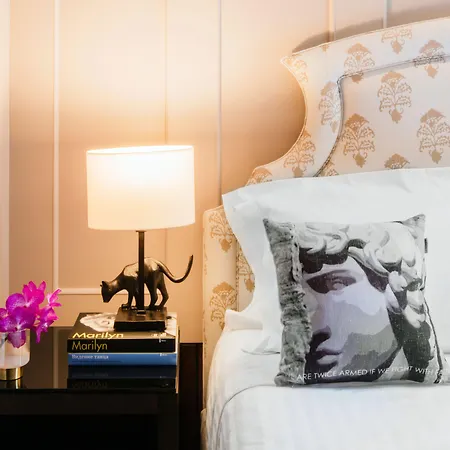 Singer Palace Рим