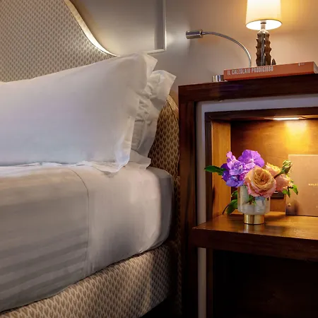 Отель Singer Palace Рим