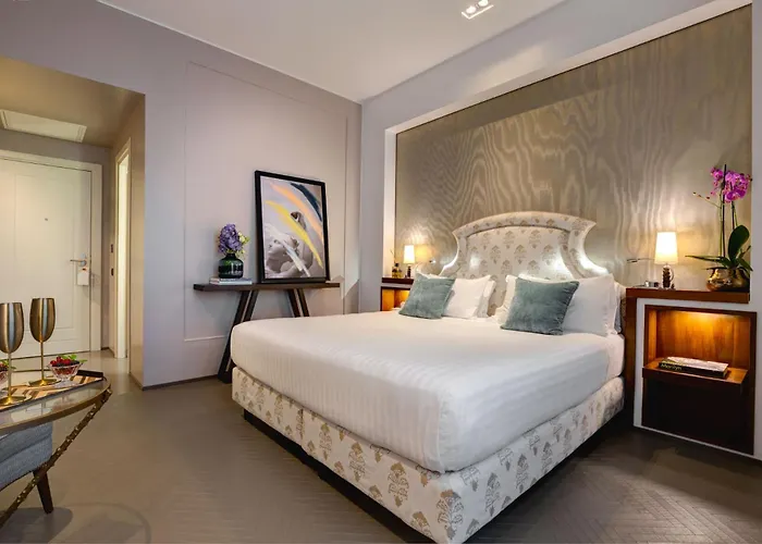 Hotel Singer Palace 5*