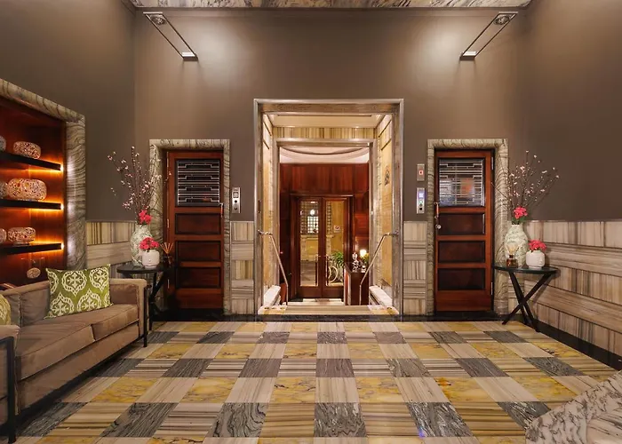 Singer Palace Hotel Rome